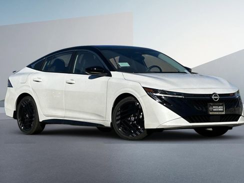 New 2026 Nissan Sentra SR w/ Floor Mat Package image 2