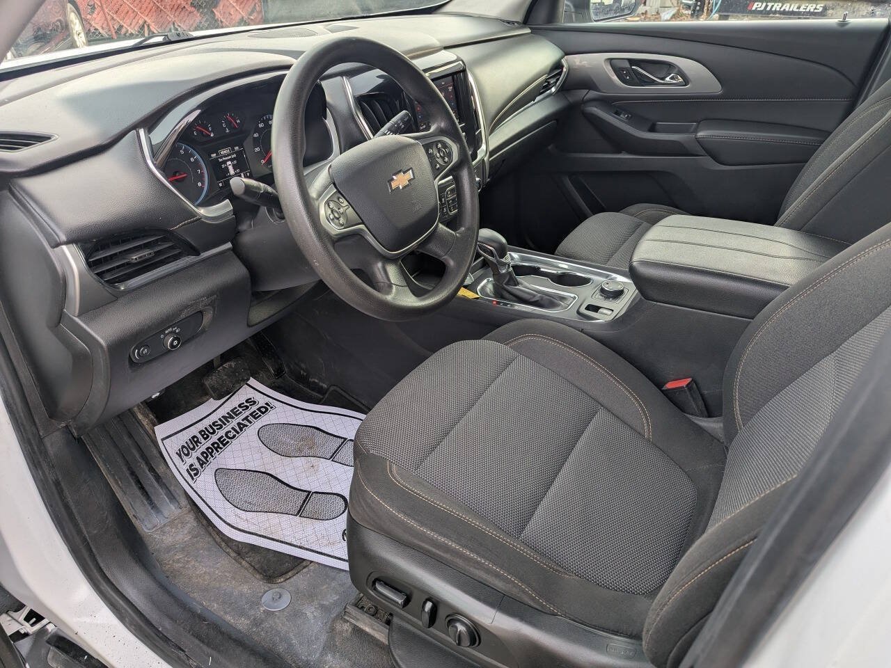 Used 2021 Chevrolet Traverse LS AWD/4WD image 13