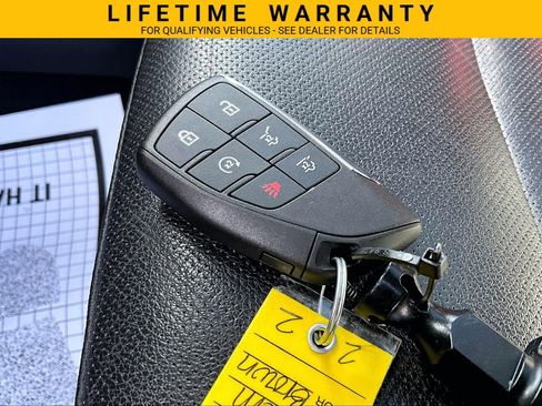 Used 2022 Chevrolet Tahoe Premier AWD/4WD image 11