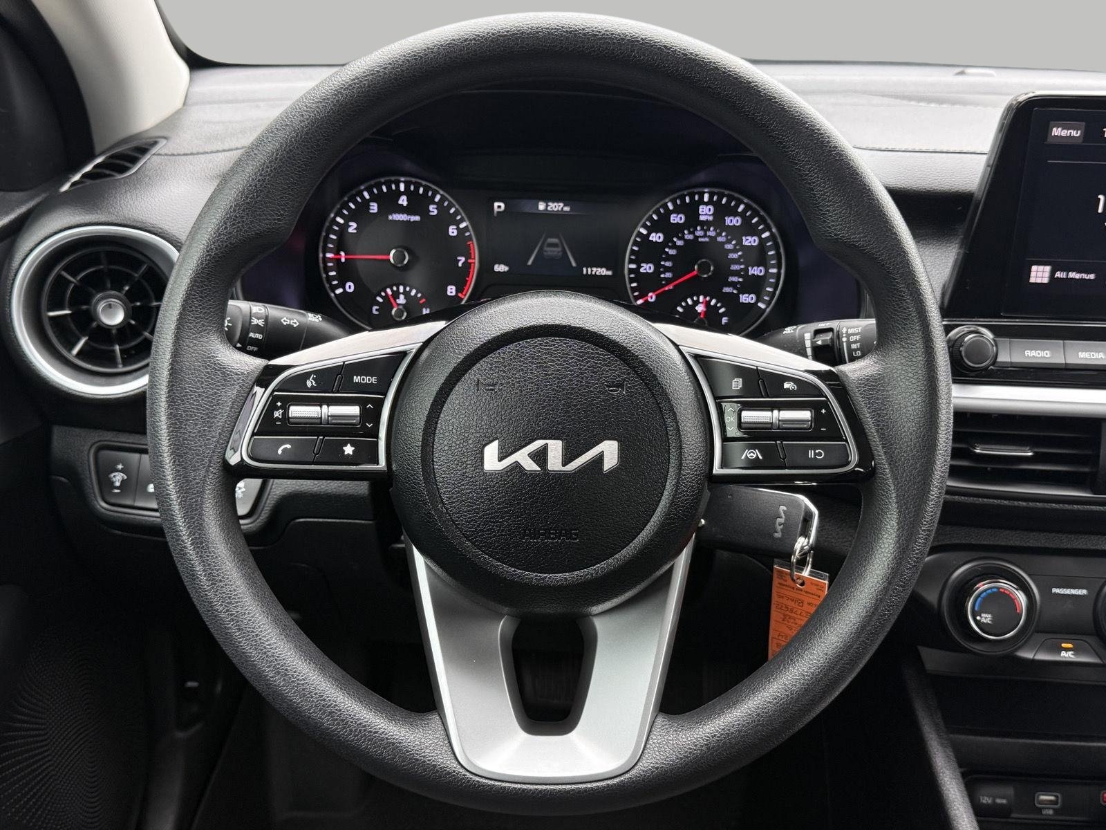 Used 2024 Kia Forte LXS w/ LXS Technology Package FWD image 28