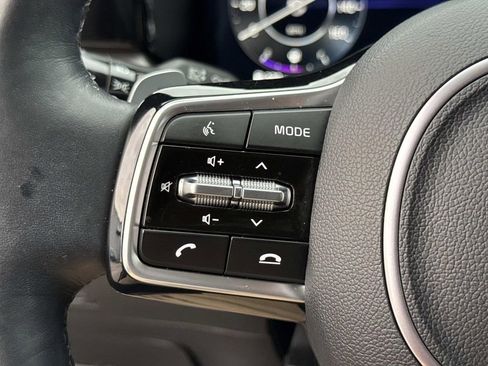 Used 2023 Kia Sorento SX image 41
