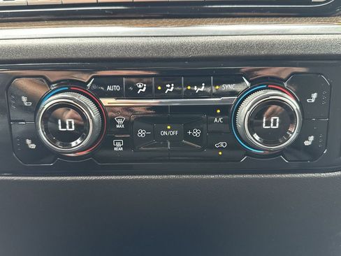 Certified 2025 Chevrolet Silverado 1500 LT image 29