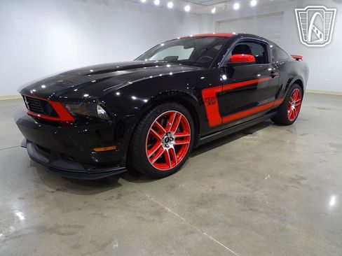 Used 2012 Ford Mustang Boss 302 image 2