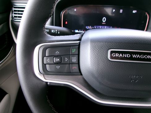 New 2026 Jeep Grand Wagoneer Limited AWD/4WD image 10