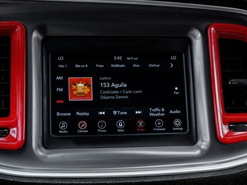 Used 2019 Dodge Challenger R/T RWD image 33