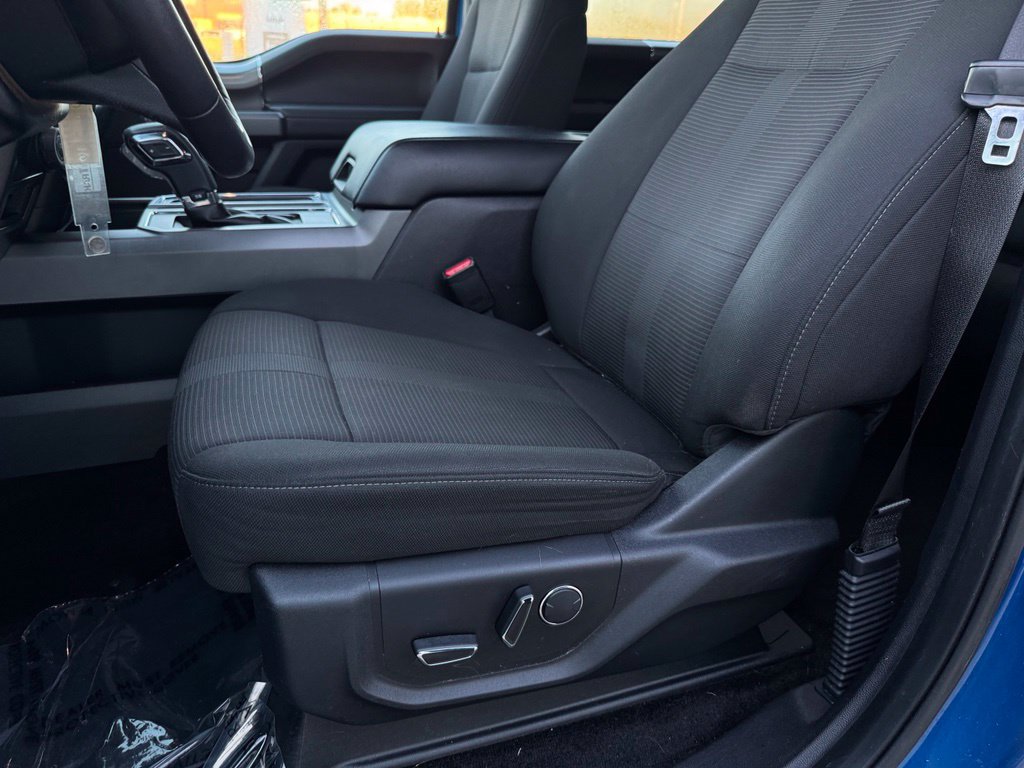 Used 2017 Ford F150 XLT w/ Equipment Group 302A Luxury AWD/4WD image 6