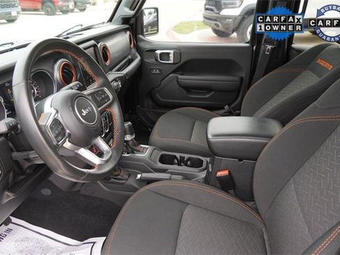 Used 2023 Jeep Gladiator Mojave w/ Trailer Tow Package image 17