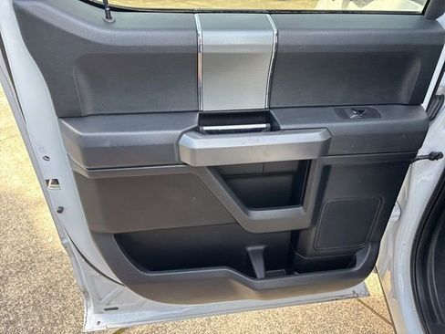 Used 2017 Ford F150 XLT w/ Equipment Group 302A Luxury image 34