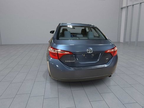 Used 2018 Toyota Corolla LE FWD image 7