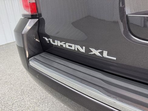 Used 2017 GMC Yukon XL Denali w/ Open Road Package image 7