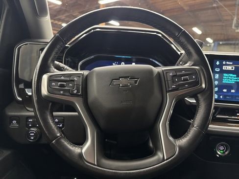 Used 2022 Chevrolet Silverado 1500 RST image 16