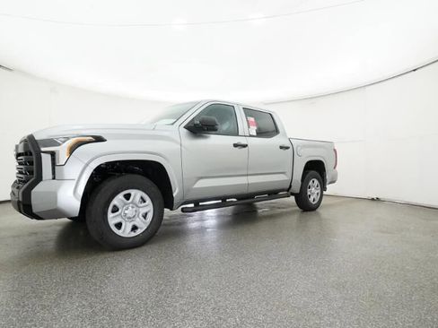 New 2026 Toyota Tundra SR image 17