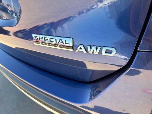 Used 2020 Nissan Rogue S w/ Special Edition Package AWD/4WD image 11