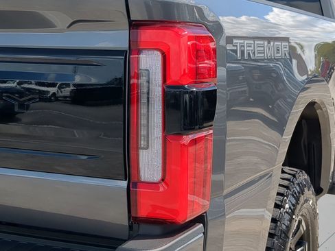 New 2026 Ford F250 Platinum w/ Tremor Off-Road Package image 40