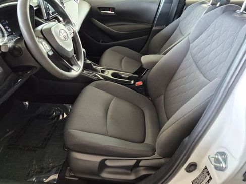 Used 2020 Toyota Corolla LE FWD image 14