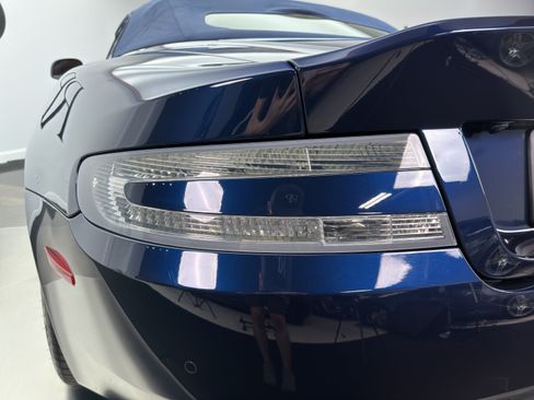 Used 2013 Aston Martin DB9 Volante RWD image 20