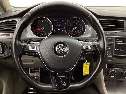 Used 2017 Volkswagen Golf Alltrack S image 31