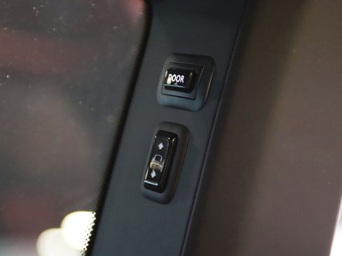 Used 2023 Rolls-Royce Cullinan AWD/4WD image 41