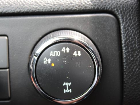 Used 2011 Chevrolet Tahoe LT AWD/4WD image 31