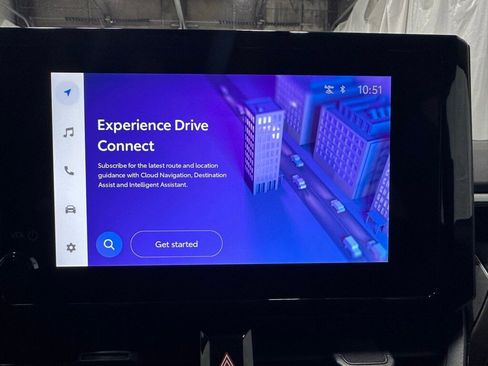 Used 2025 Toyota Corolla LE image 26