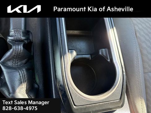 Used 2022 Toyota Tacoma SR image 23