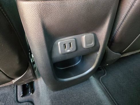 Used 2021 Chevrolet Colorado ZR2 w/ ZR2 Dusk Special Edition AWD/4WD image 17