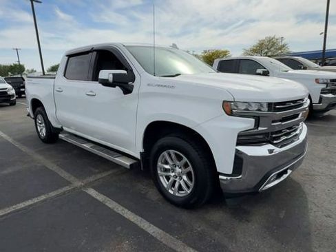 Used 2019 Chevrolet Silverado 1500 LTZ w/ LTZ Convenience Package AWD/4WD image 2