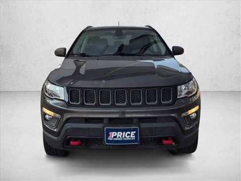 Used 2020 Jeep Compass Trailhawk AWD/4WD image 2