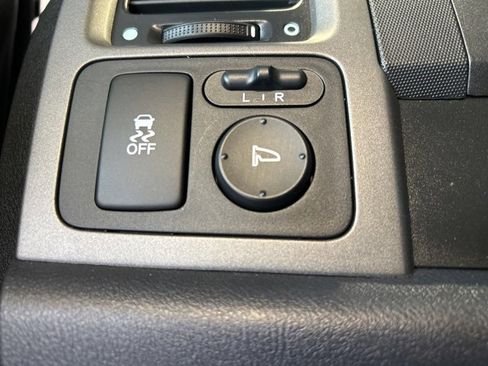 Used 2010 Honda CR-V EX-L image 12