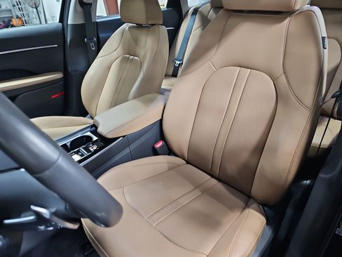 Used 2023 Hyundai Sonata Limited w/ Cargo Package image 15