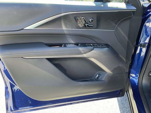 New 2026 Cadillac Lyriq Sport image 15