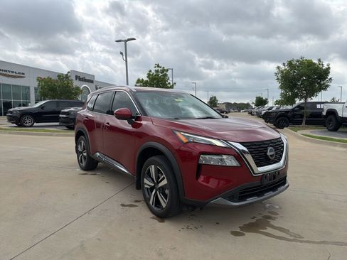 Used 2023 Nissan Rogue SL w/ SL Premium Package FWD image 7