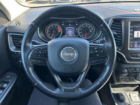 Used 2020 Jeep Cherokee Trailhawk w/ Cold Weather Group image 22