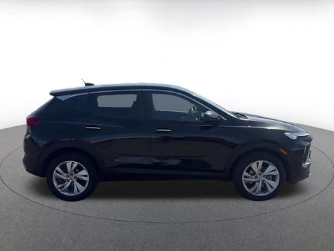 Used 2025 Buick Encore GX Preferred FWD image 16