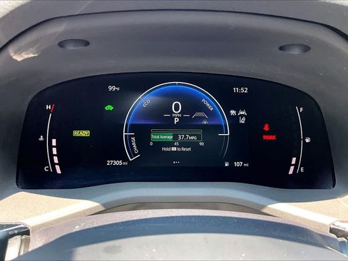 Used 2025 Toyota Camry SE FWD image 24