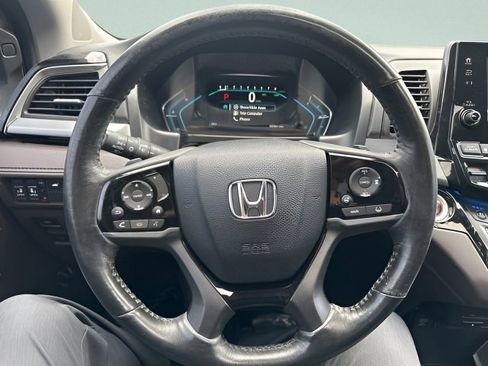 Used 2019 Honda Odyssey Elite image 18