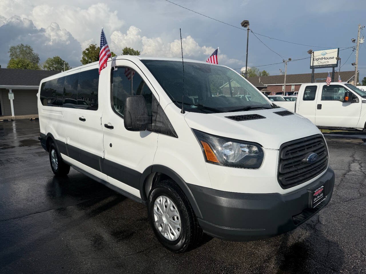 Used 2018 Ford Transit 350 XL RWD image 4
