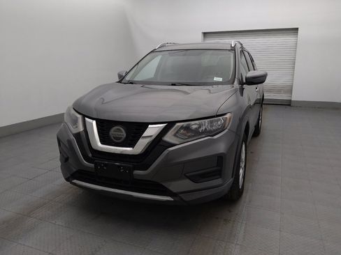 Used 2018 Nissan Rogue SV image 15