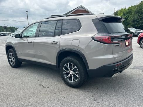 New 2026 GMC Acadia AT4 w/ Luxury Package AWD/4WD image 8
