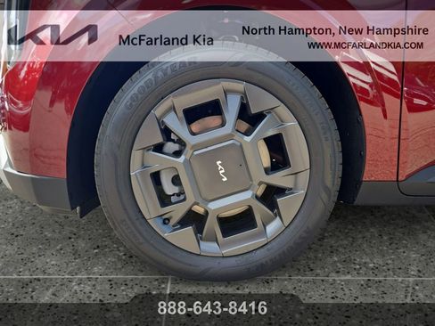 New 2026 Kia Carnival EX image 15