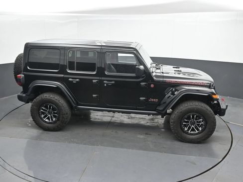 Used 2024 Jeep Wrangler Unlimited Rubicon AWD/4WD image 35