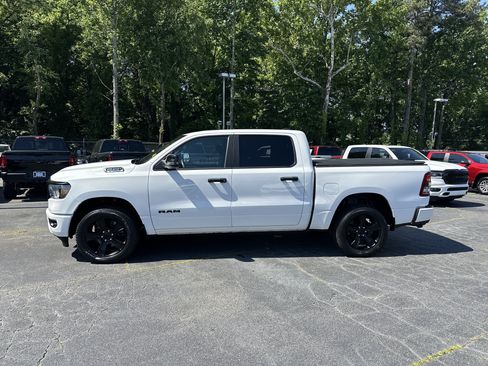 Used 2023 RAM 1500 Big Horn AWD/4WD image 6