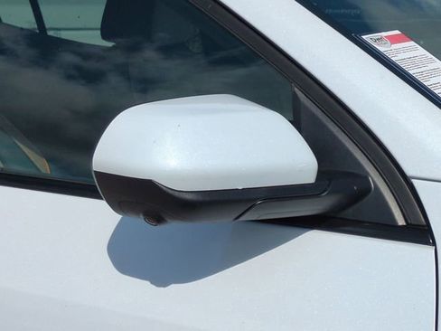 New 2026 Chevrolet Equinox ACTIV w/ Safety and Technology Package FWD image 12