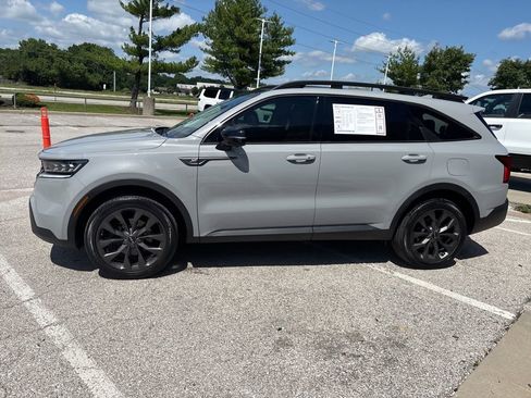 Used 2023 Kia Sorento SX Prestige AWD/4WD image 17