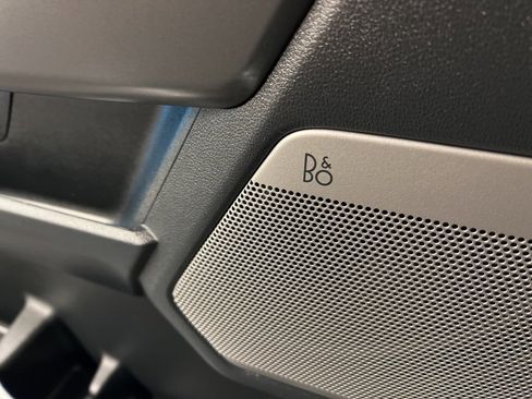 Certified 2025 Ford F150 Lightning Lariat image 28