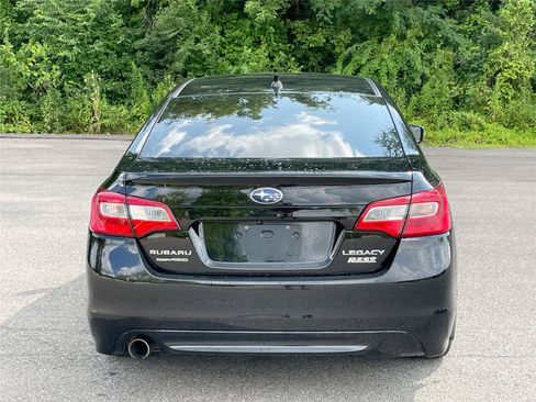 Used 2017 Subaru Legacy 2.5i Sport AWD/4WD image 4