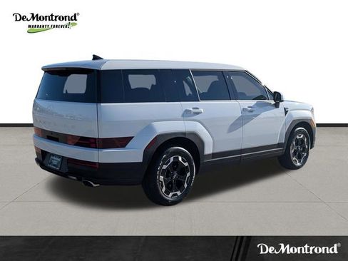 New 2026 Hyundai Santa Fe SE image 5