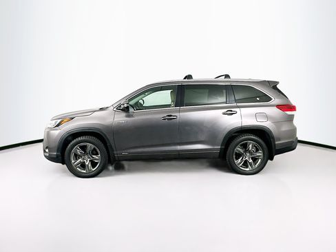 Used 2019 Toyota Highlander Limited Platinum w/ Carpet Mat Package (TMS) AWD/4WD image 4