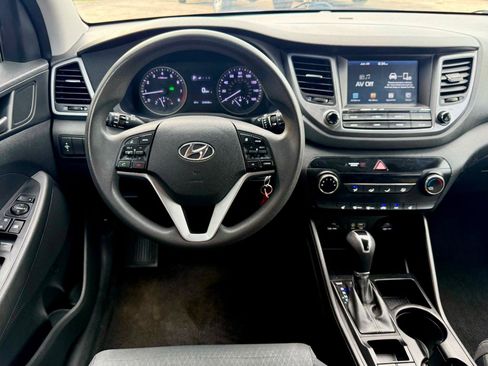 Used 2018 Hyundai Tucson SEL FWD image 17