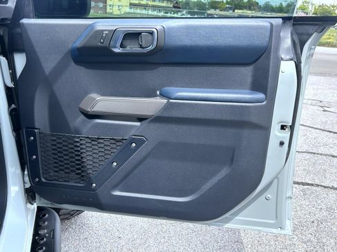 Used 2021 Ford Bronco First Edition AWD/4WD image 15